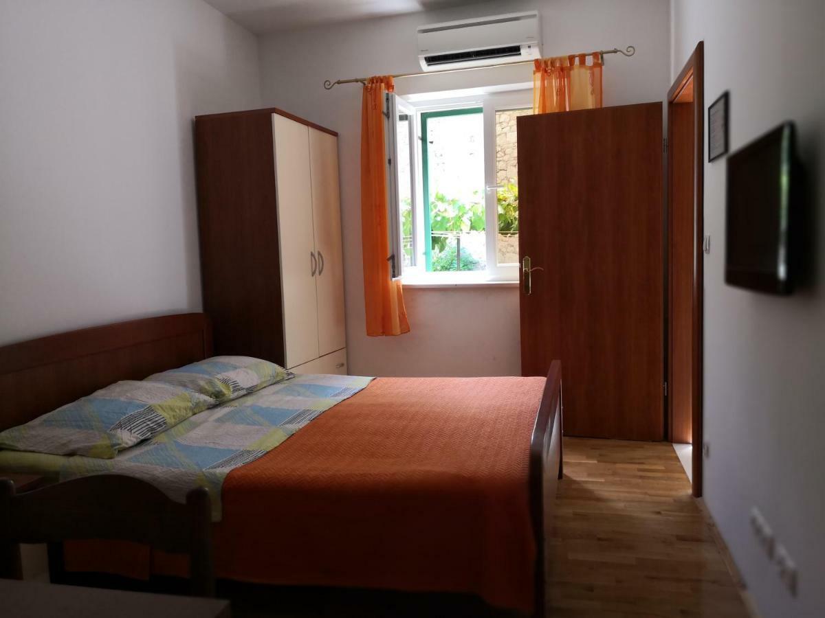 Apartments Jaksic Postira Zewnętrze zdjęcie