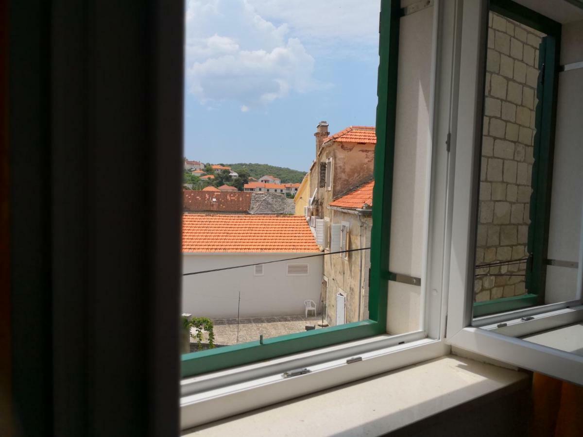 Apartments Jaksic Postira Zewnętrze zdjęcie