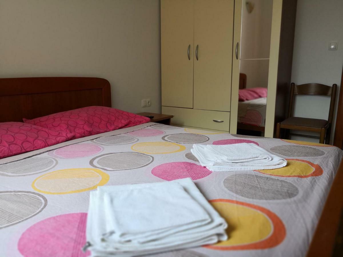 Apartments Jaksic Postira Zewnętrze zdjęcie