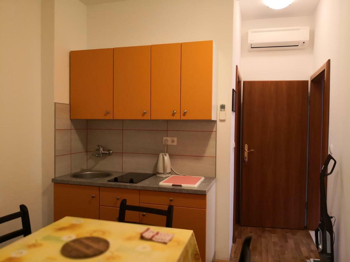 Apartments Jaksic Postira Zewnętrze zdjęcie