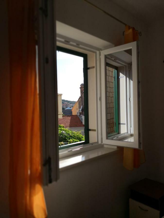 Apartments Jaksic Postira Zewnętrze zdjęcie