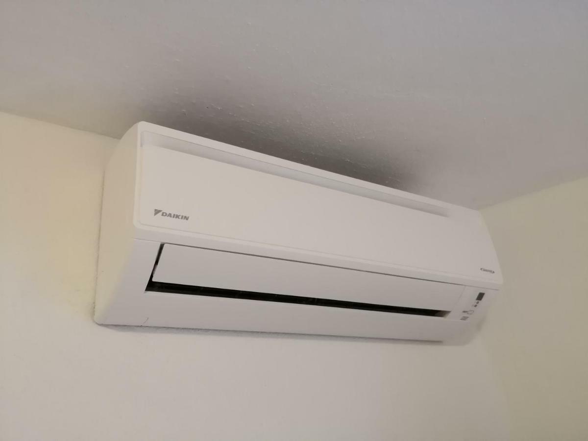 Apartments Jaksic Postira Zewnętrze zdjęcie