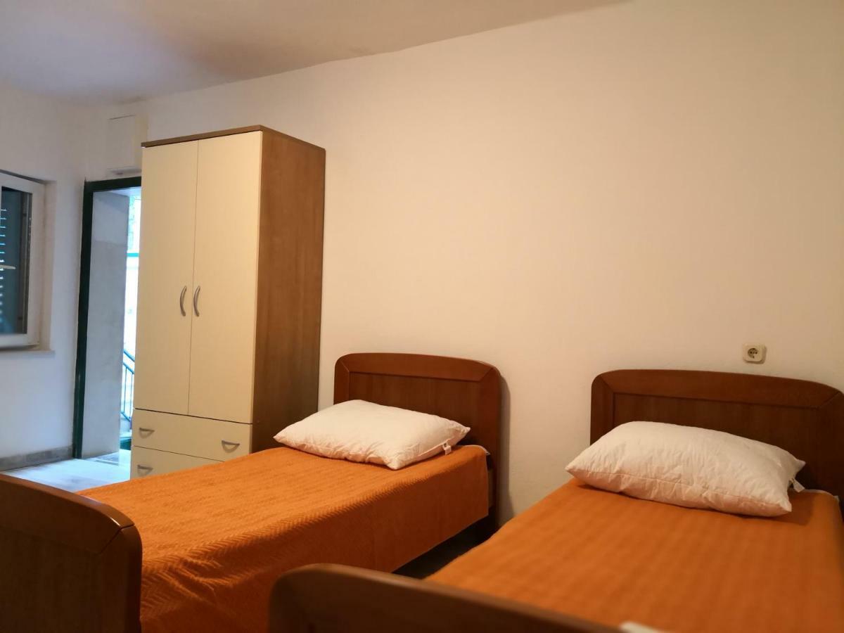 Apartments Jaksic Postira Zewnętrze zdjęcie