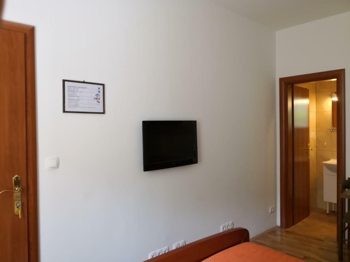 Apartments Jaksic Postira Zewnętrze zdjęcie